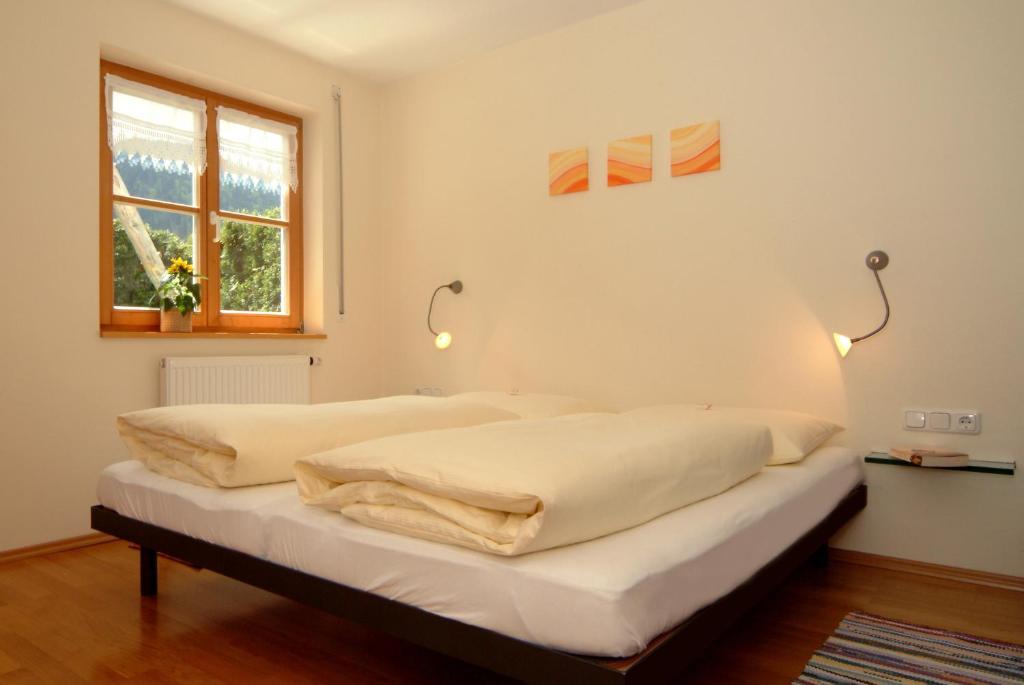 Ferienwohnungen Erath Schoppernau Room photo